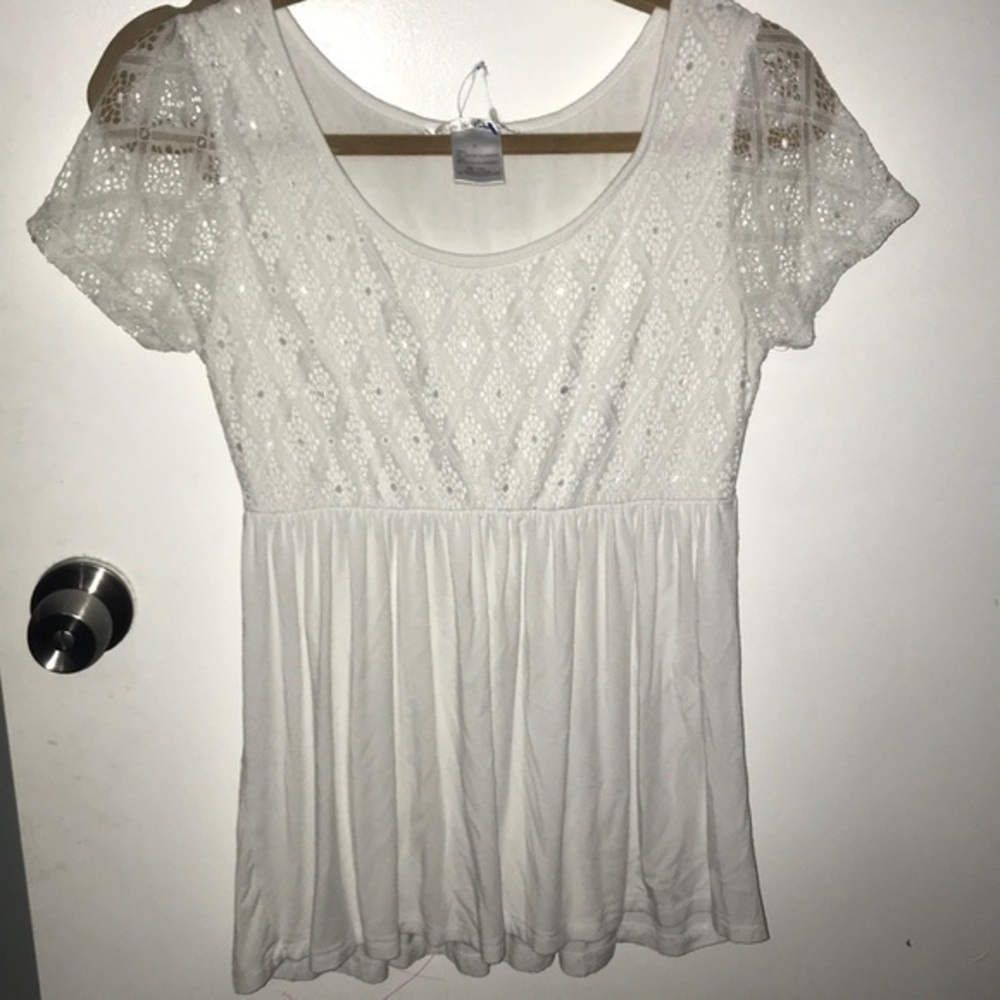 K Jordan white top